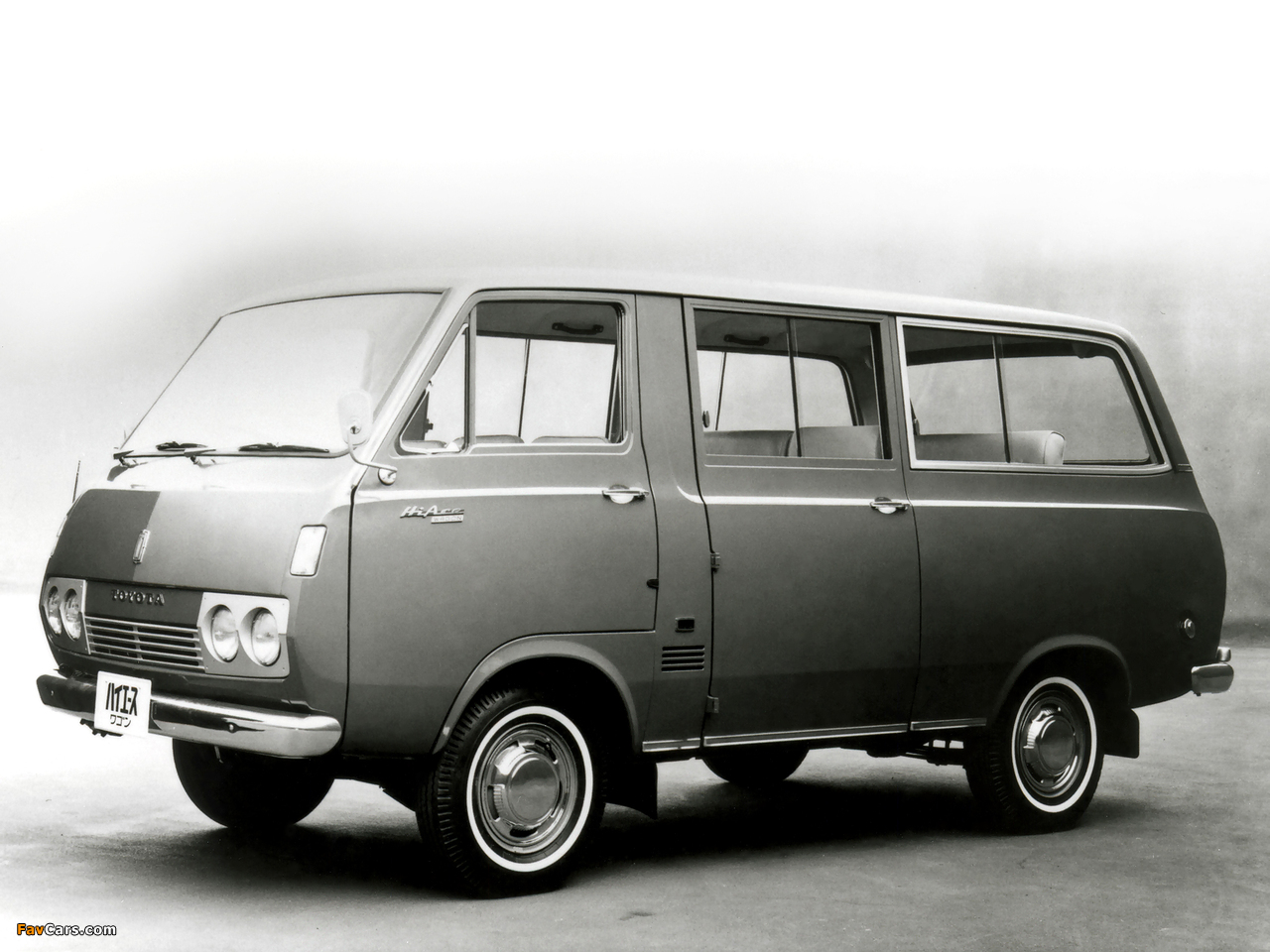 Images of Toyota Hiace Wagon (RH10G) 1967–77 (1280 x 960)
