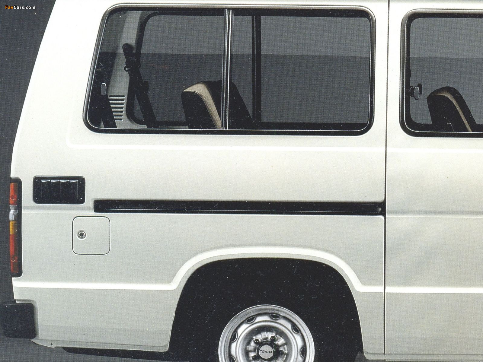 Images of Toyota Hiace Combi 1982–89 (1600 x 1200)