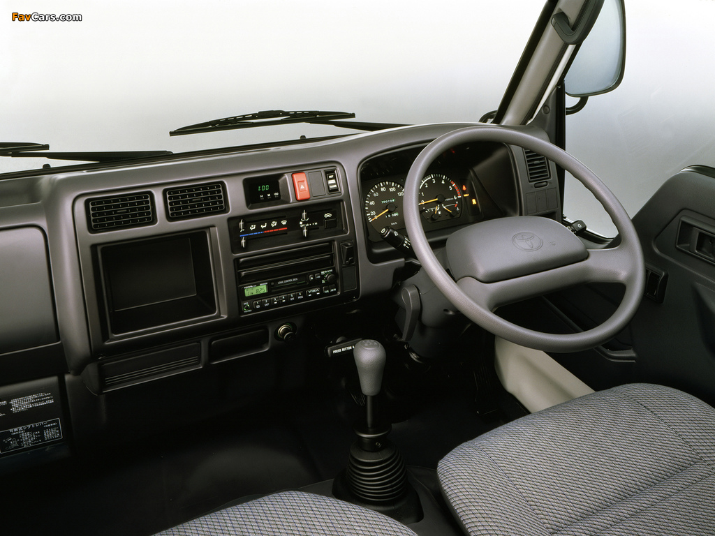 Images of Toyota Hiace Truck 1995–99 (1024 x 768)