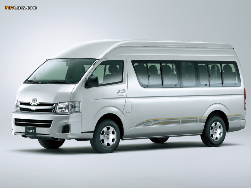 Images of Toyota Hiace Combi High Roof 2010 (800 x 600)