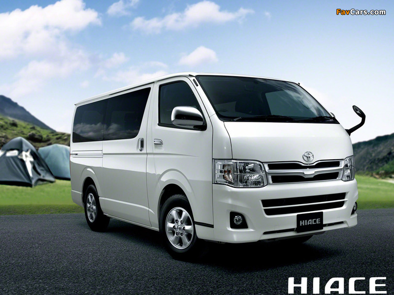 Photos of Toyota Hiace 2010–14 (800 x 600)
