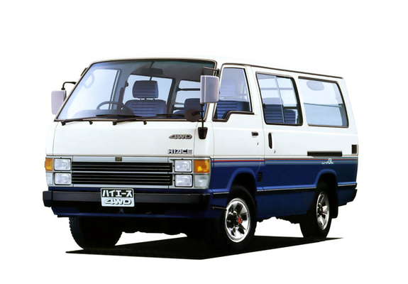 Pictures of Toyota Hiace Super GL 4WD JP-spec 1982–89