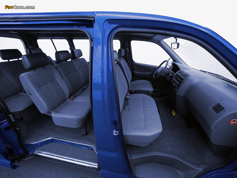 Pictures of Toyota Hiace 1995–2006 (800 x 600)