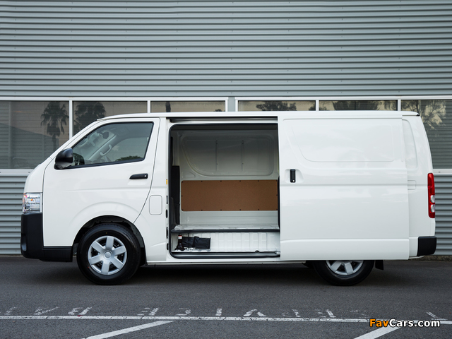 Pictures of Toyota Hiace LWB Van AU-spec 2011 (640 x 480)