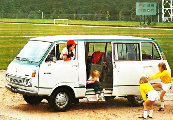 Toyota Hiace Wagon (RH10G) 1967–77 wallpapers