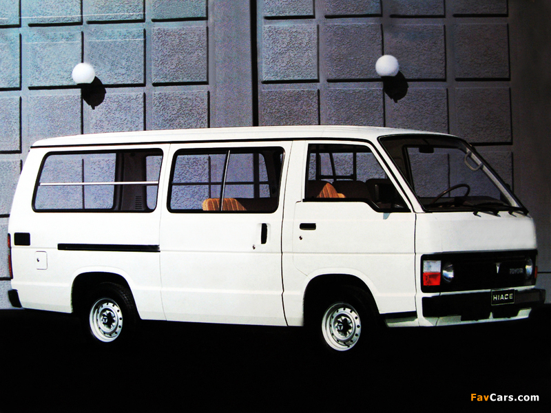 Toyota Hiace Combi 1982–89 wallpapers (800 x 600)