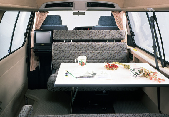 Toyota Hiace Cruising Cabin High Roof 1993–99 images