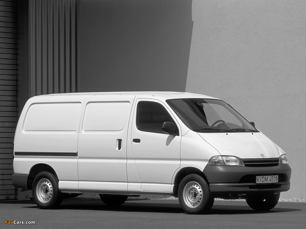 Toyota Hiace Van 1995–2006 photos (1024 x 768)