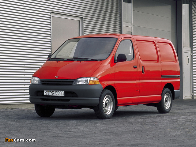 Toyota Hiace Van 1995–2006 pictures (640 x 480)