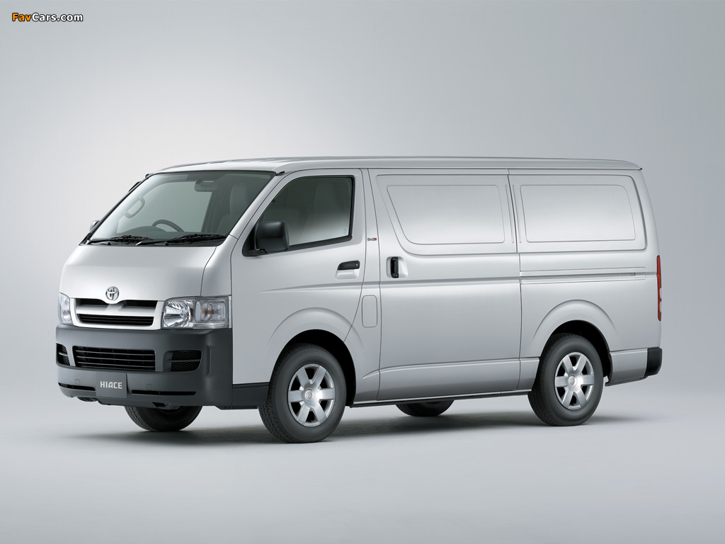 Toyota Hiace Van JP-spec 2004–10 pictures (1024 x 768)