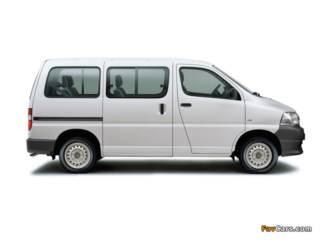 Toyota Hiace 2006–09 wallpapers (640 x 480)