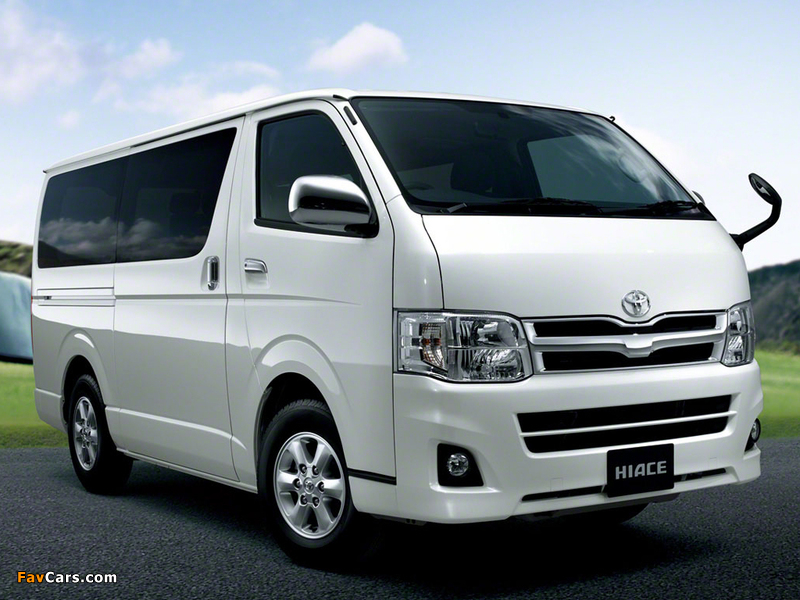 Toyota Hiace Combi JP-spec 2010 wallpapers (800 x 600)