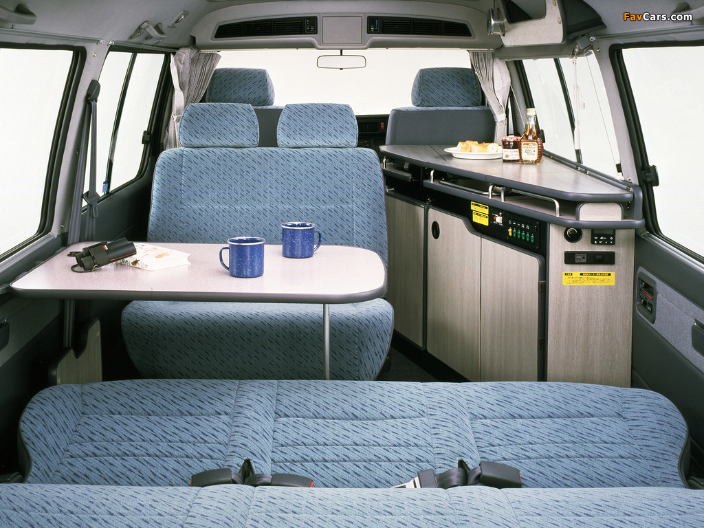 Toyota Hiace Cruising Cabin Standard Roof 1993–99 wallpapers (1024 x 768)