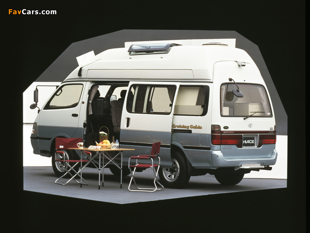 Toyota Hiace Cruising Cabin High Roof 1993–99 wallpapers (640 x 480)