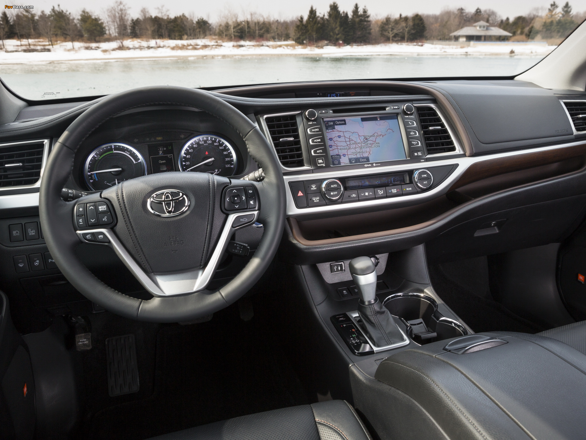 Pictures of Toyota Highlander Hybrid 2013 (2048 x 1536)
