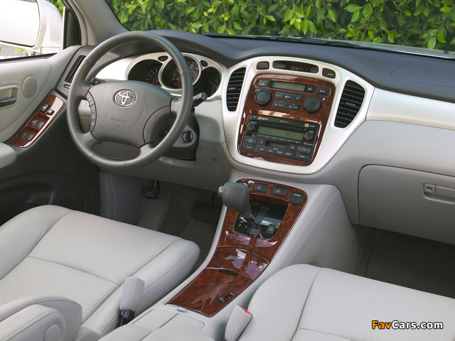 Toyota Highlander 2003–07 images (640 x 480)