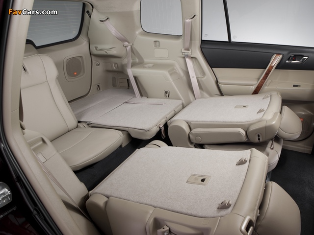 Toyota Highlander 2010 wallpapers (640 x 480)