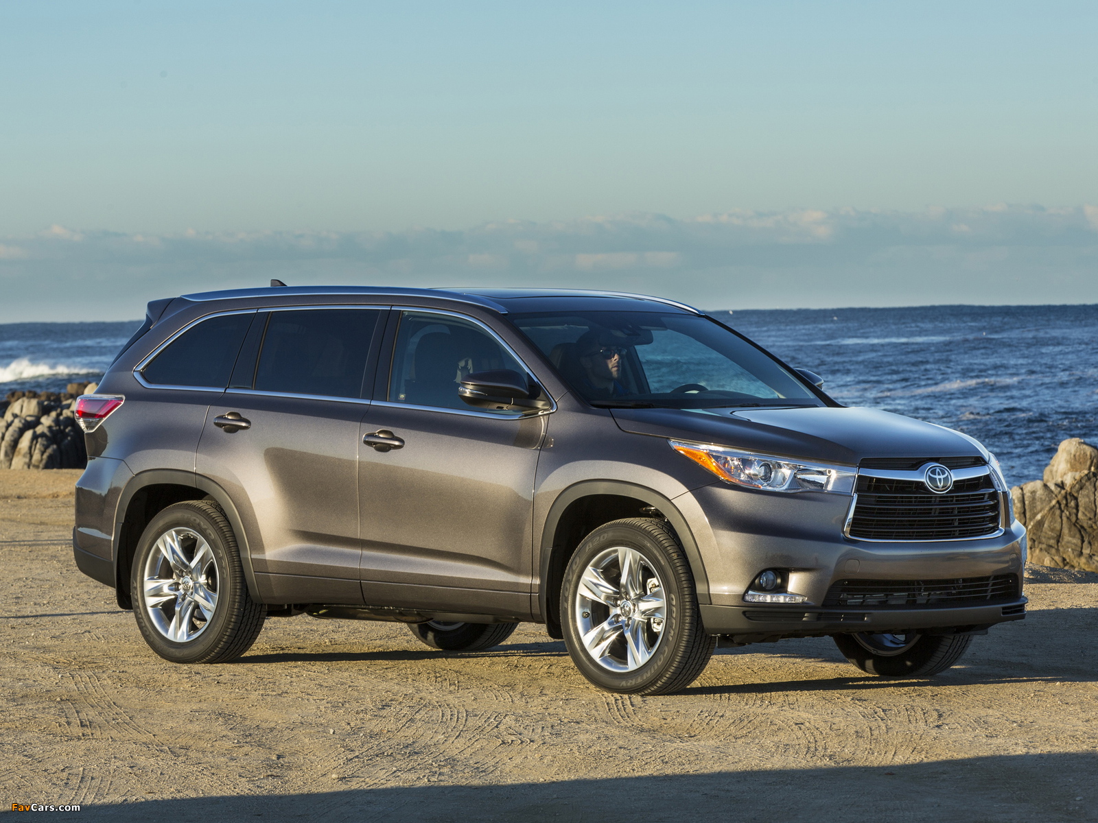 Toyota Highlander 2013 photos (1600 x 1200)