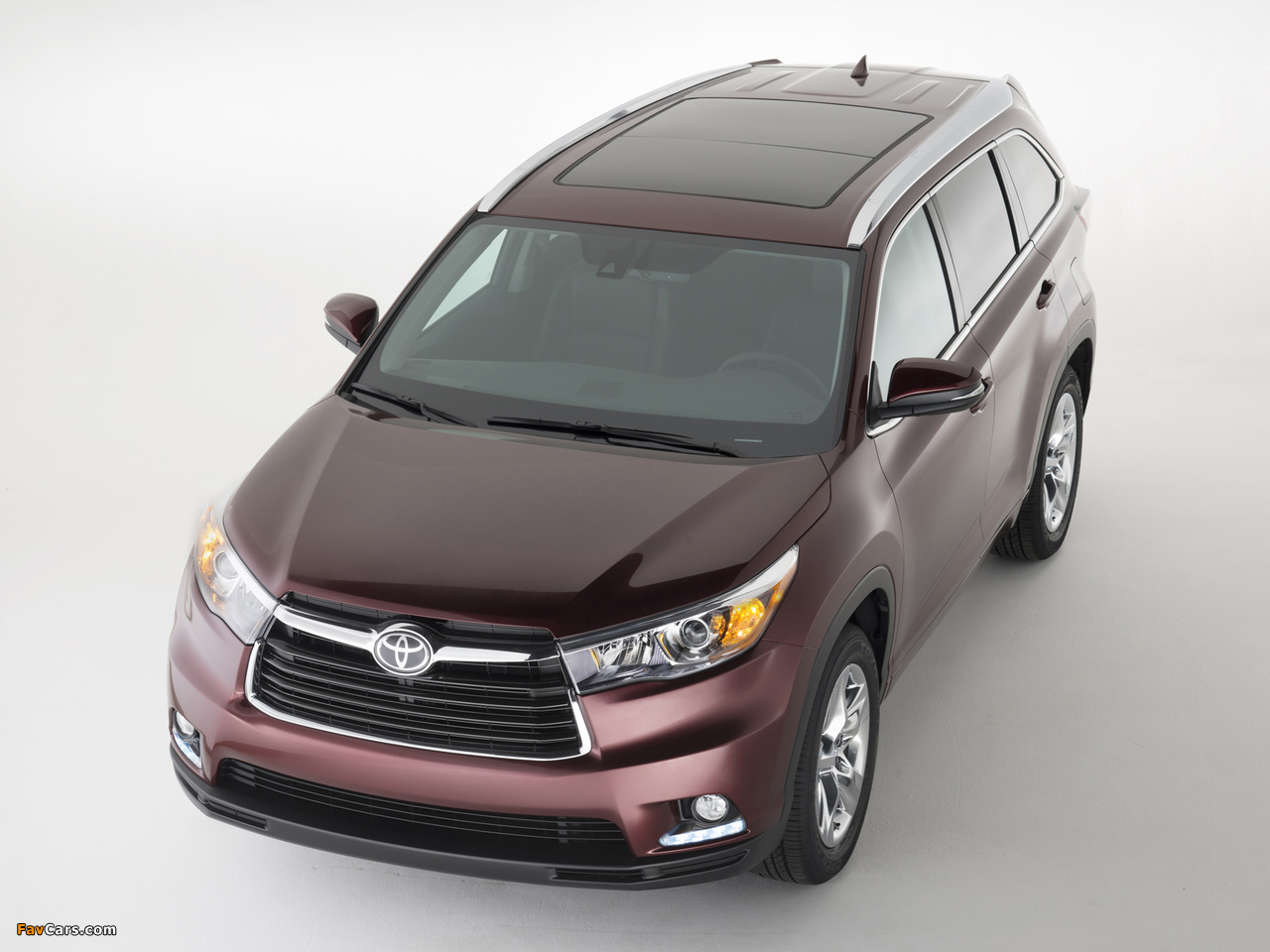 Toyota Highlander 2013 wallpapers (1280 x 960)