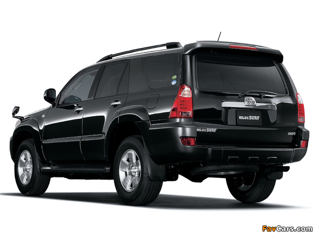 Photos of Toyota Hilux Surf 2005–09 (640 x 480)