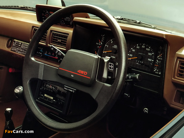 Toyota Hilux Surf 1984–86 images (640 x 480)
