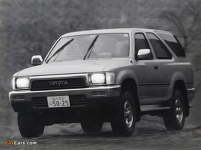 Toyota Hilux Surf 3-door 1989–92 wallpapers (640 x 480)