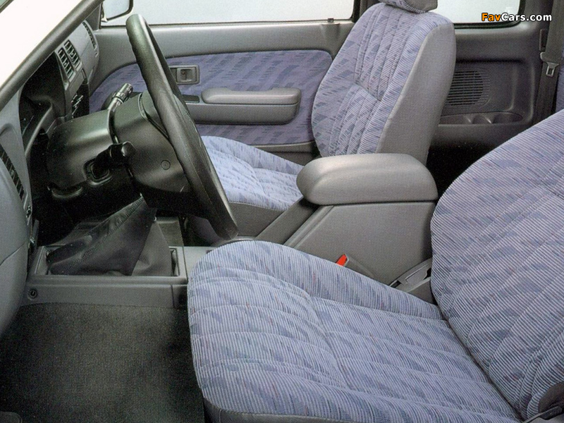 Images of Toyota Hilux Xtra Cab 1997–2001 (800 x 600)