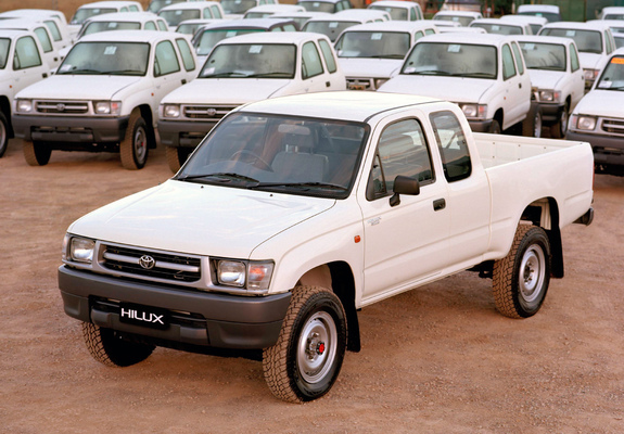 Images of Toyota Hilux Xtra Cab AU-spec 1997–2001