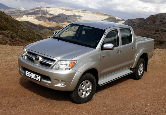 Images of Toyota Hilux Double Cab 2005–08