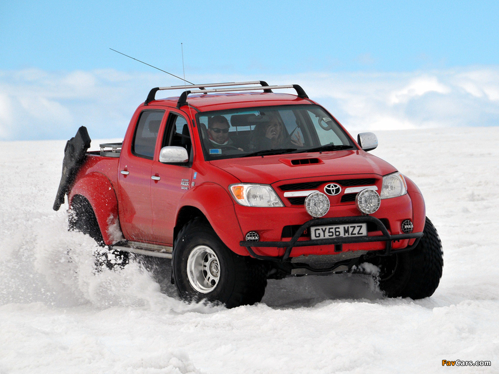 Images of Arctic Trucks Toyota Hilux Invincible AT38 2007 (1024 x 768)