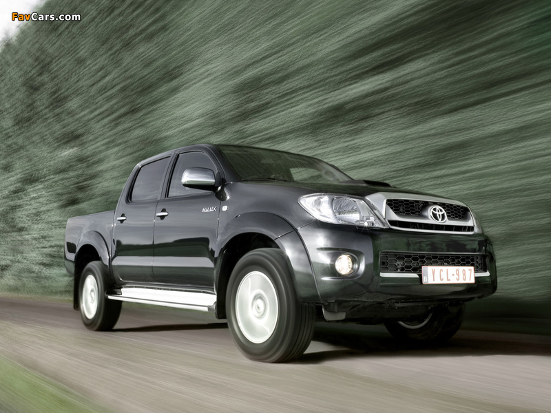 Images of Toyota Hilux Double Cab 2008–11 (800 x 600)