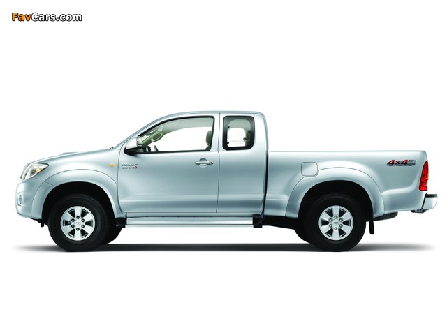 Images of Toyota Hilux Vigo Smart Cab TH-spec 2010–11 (640 x 480)