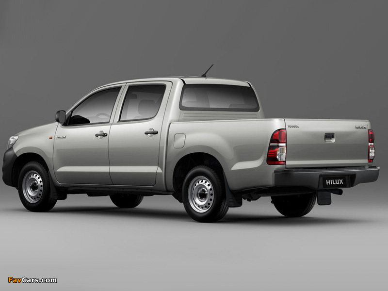 Images of Toyota Hilux Double Cab G-Type 4h2 2011–12 (800 x 600)