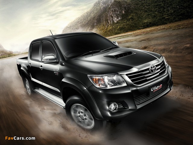 Images of Toyota Hilux Double Cab TH-spec 2011 (640 x 480)