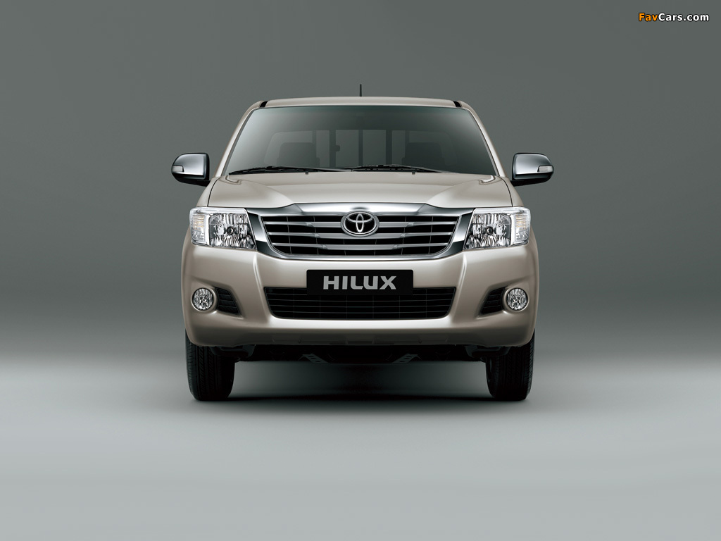 Images of Toyota Hilux Double Cab 4x2 2011 (1024 x 768)