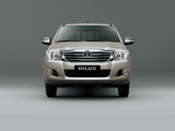 Images of Toyota Hilux Double Cab 4x2 2011