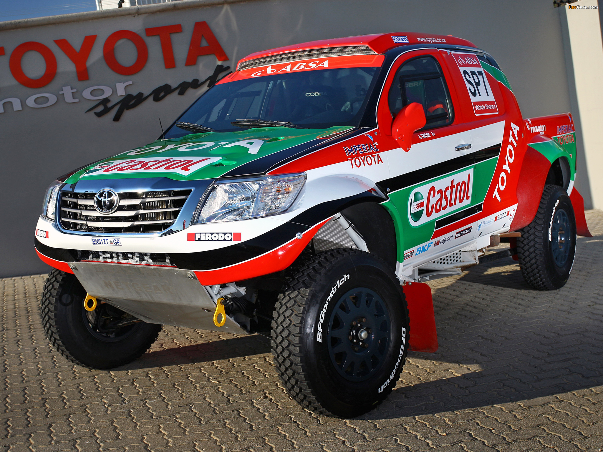 Images of Toyota Hilux Rally Car 2012 (2048 x 1536)