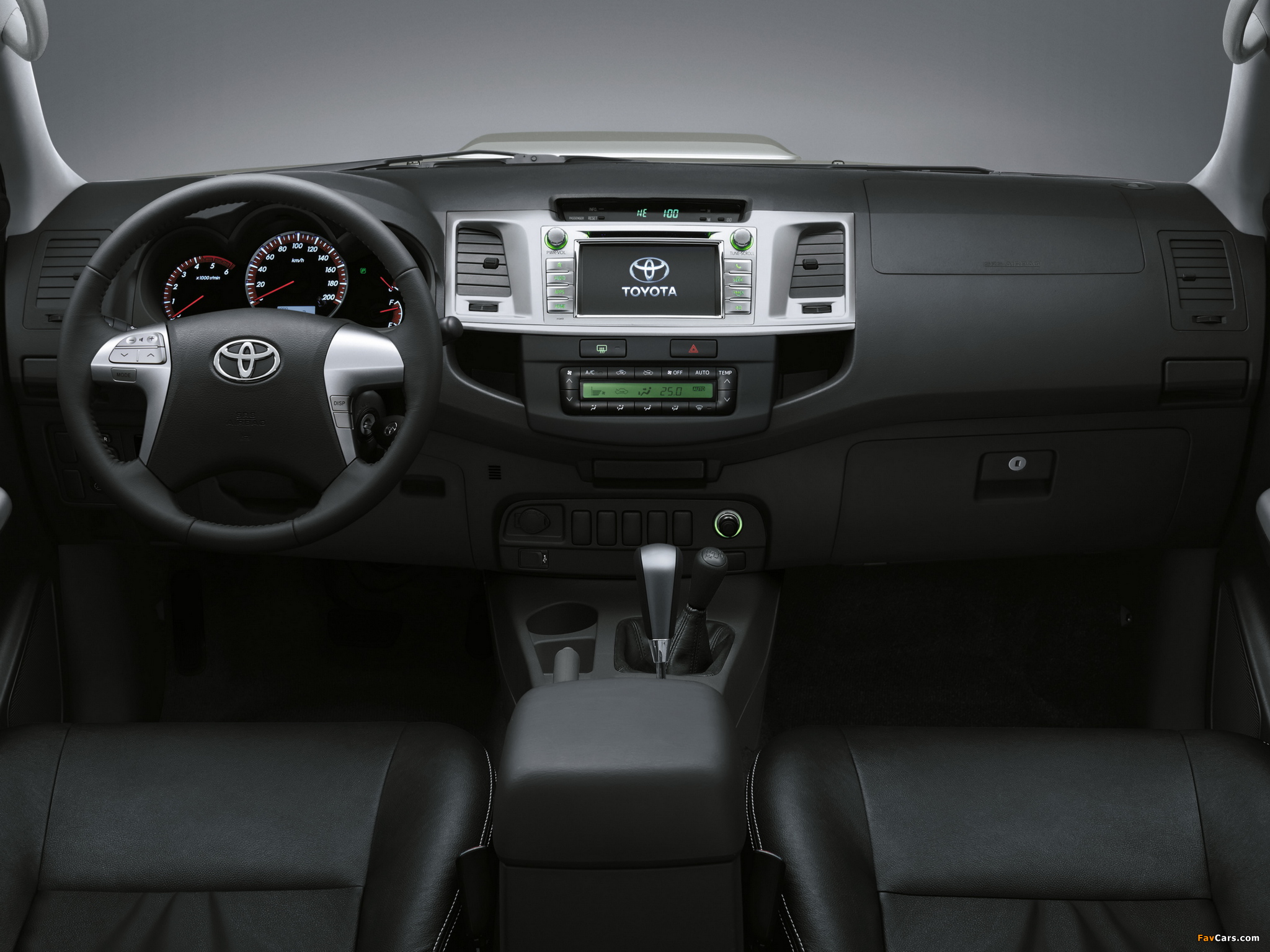 Images of Toyota Hilux Invincible Double Cab 2013 (2048 x 1536)