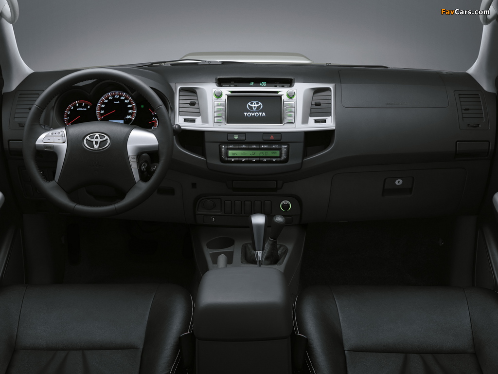 Images of Toyota Hilux Invincible Double Cab 2013 (1024 x 768)