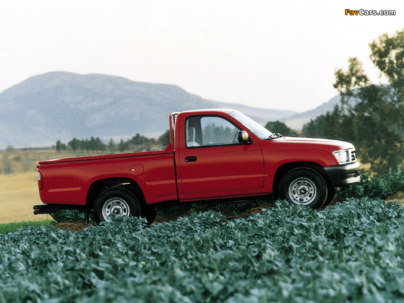 Photos of Toyota Hilux 2400D Single Cab ZA-spec 1997–2001 (800 x 600)