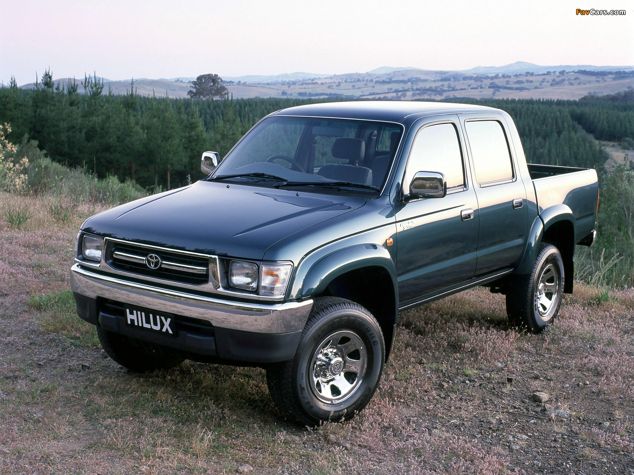Photos of Toyota Hilux Double Cab AU-spec 1997–2001 (1280 x 960)