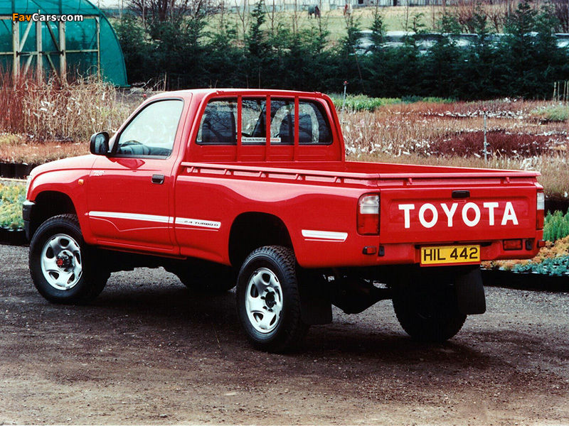 Photos of Toyota Hilux Regular Cab UK-spec 1997–2001 (800 x 600)