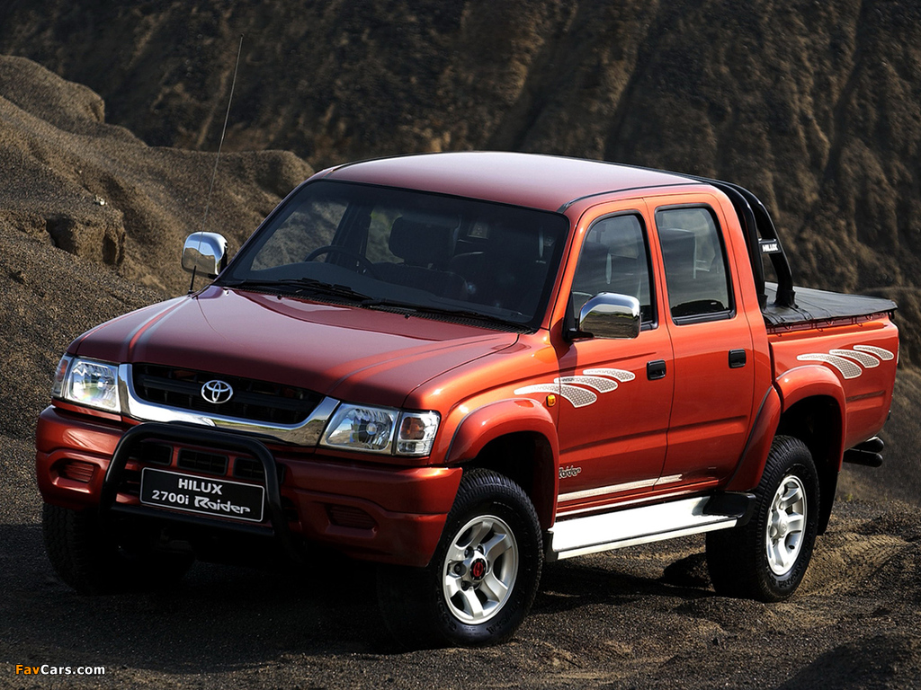 Photos of Toyota Hilux 2700i Raider Double Cab ZA-spec 2001–05 (1024 x 768)