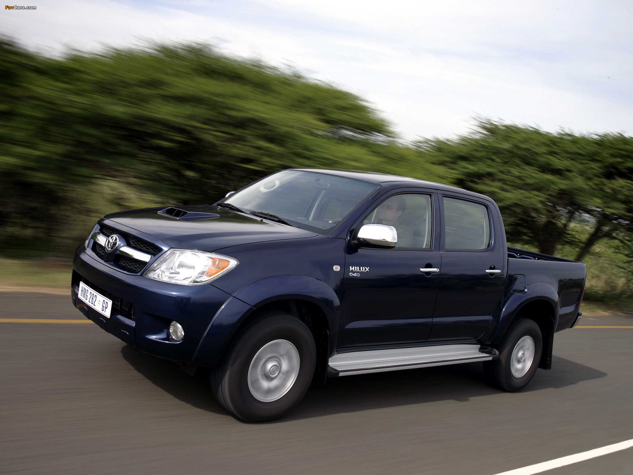 Photos of Toyota Hilux Double Cab 2005–08 (2048 x 1536)