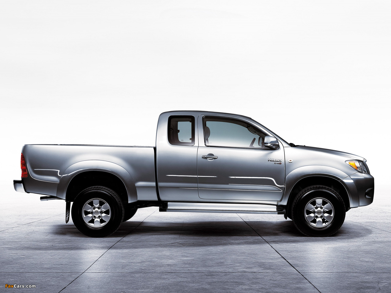 Photos of Toyota Hilux Extended Cab 2005–08 (1280 x 960)