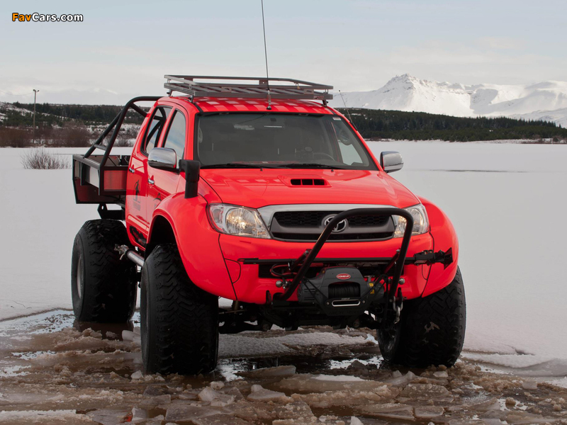 Photos of Arctic Trucks Toyota Hilux AT44 South Pole Expedition 2011 (800 x 600)