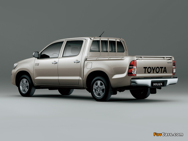 Photos of Toyota Hilux Double Cab 4x2 2011 (640 x 480)