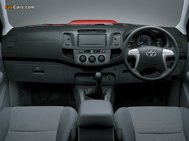 Photos of Toyota Hilux Double Cab 4h2 ZA-spec 2011 (640 x 480)