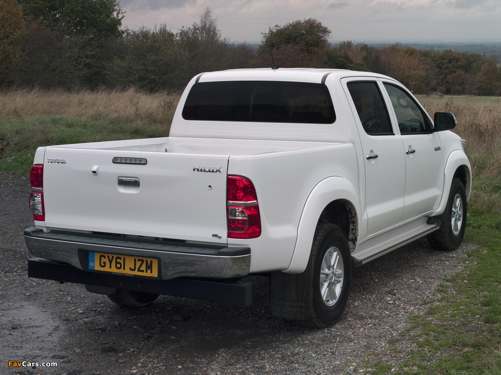 Photos of Toyota Hilux Double Cab UK-spec 2011 (1024 x 768)