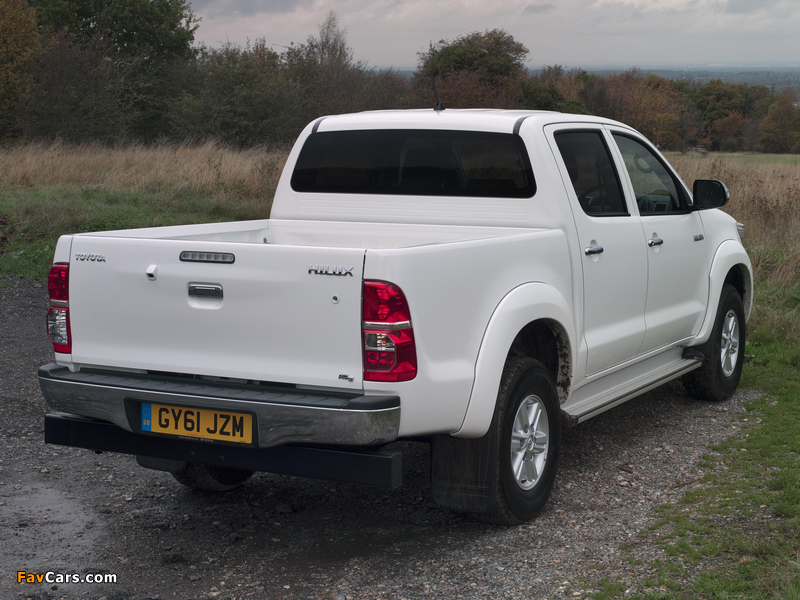 Photos of Toyota Hilux Double Cab UK-spec 2011 (800 x 600)